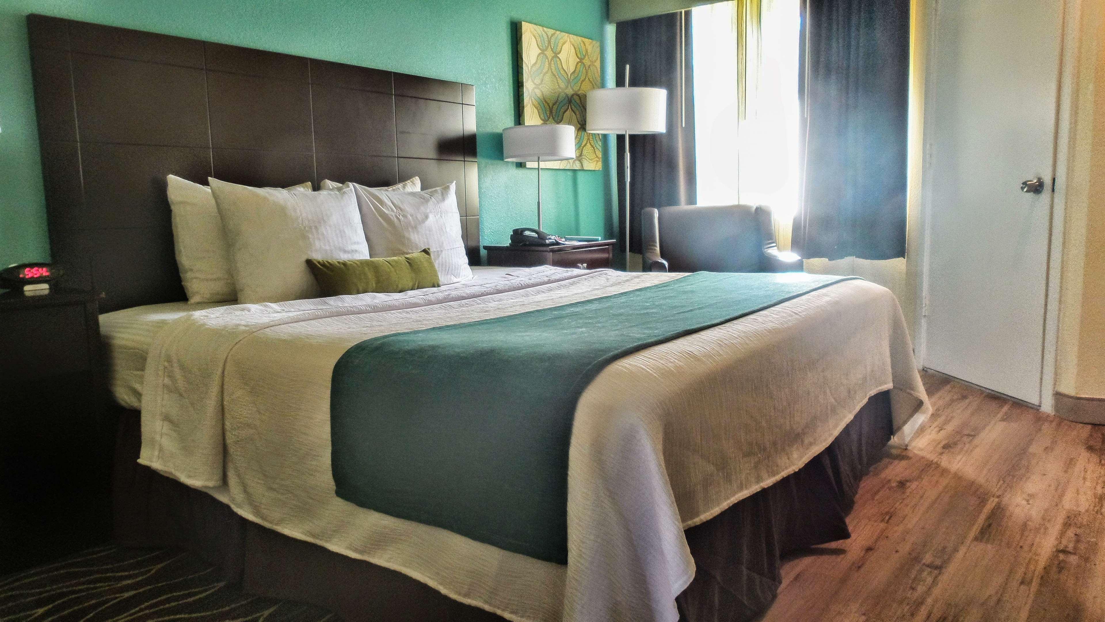Best Western Plus Deerfield Beach Hotel & Suites Екстер'єр фото