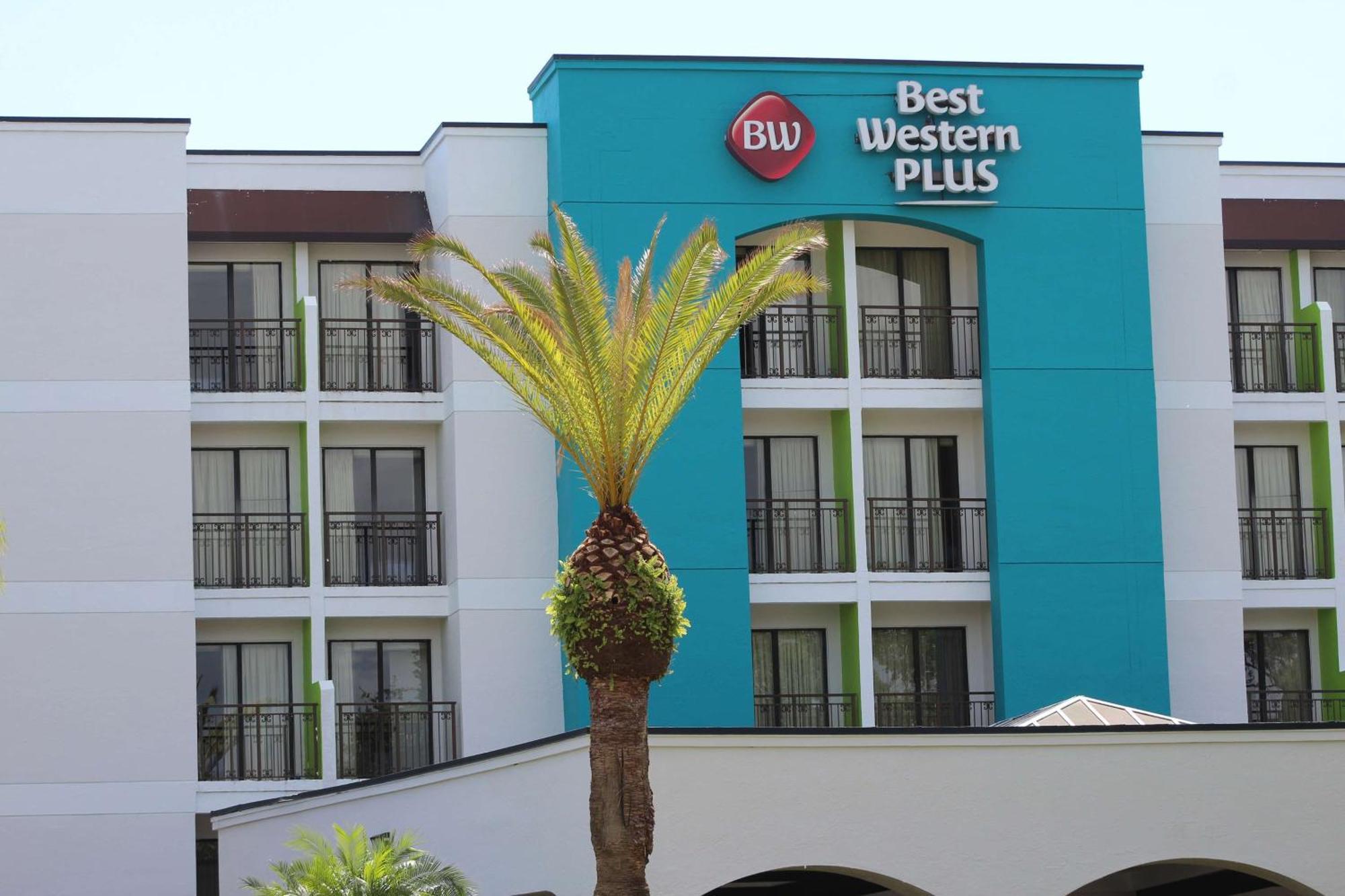 Best Western Plus Deerfield Beach Hotel & Suites Екстер'єр фото
